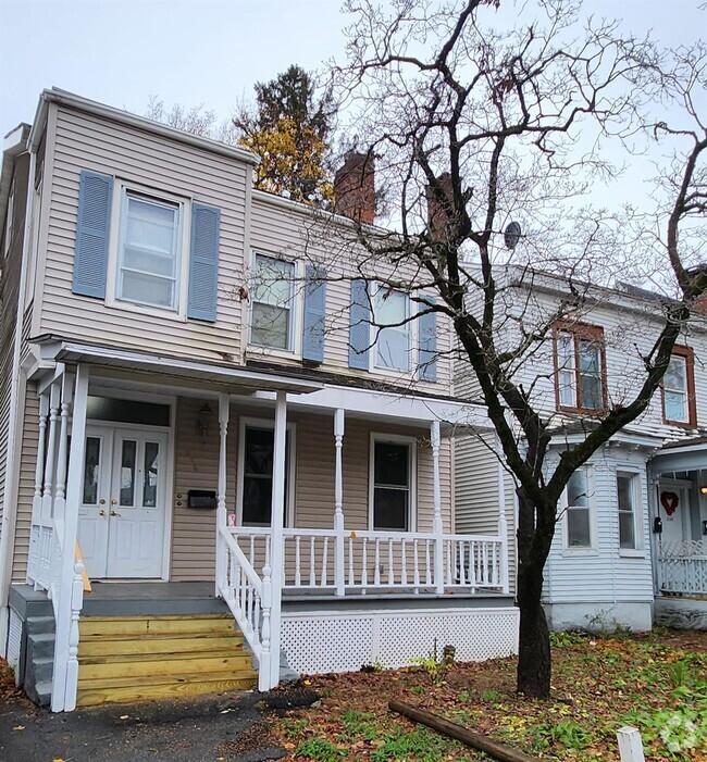 Building Photo - 236 Church St Unit 1 Rental