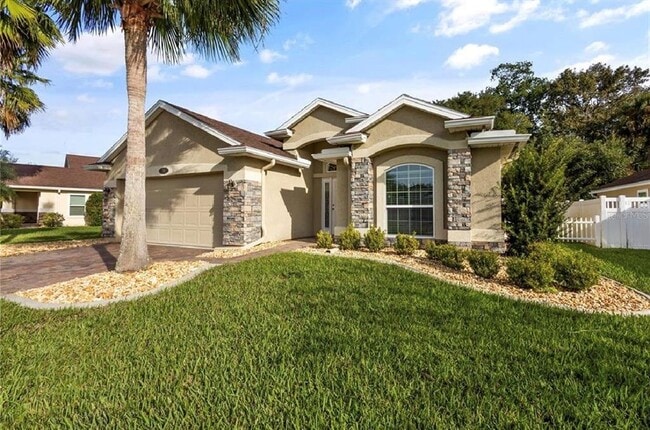 39 Auberry Dr