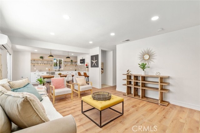 Photo - 10931 Knobb Ave