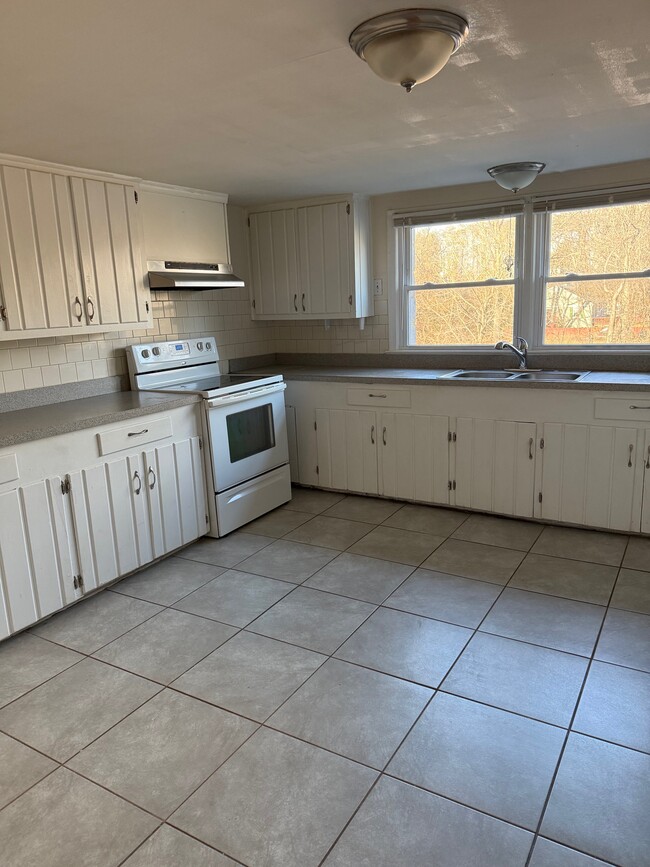 Photo - 7760 John Vuong Way Unit 201