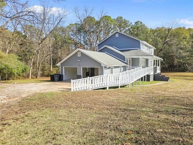 Photo - 3319 Clemons Rd