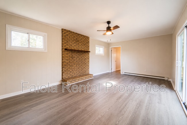Photo - 519 Berkeley Dr