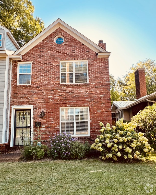 Building Photo - 70 N McLean Blvd Rental