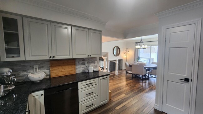 Photo - 5145 Greer Rd