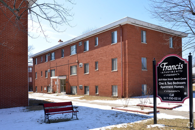 Francis Apartments - Francis Apartments