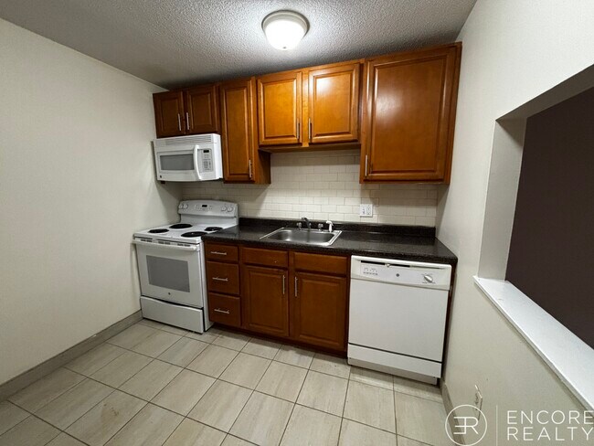 Photo - 90 Gardner St Unit 35