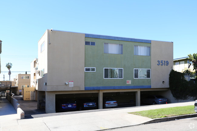 3519 Clarington Ave - 3519 Clarington Ave Apartments