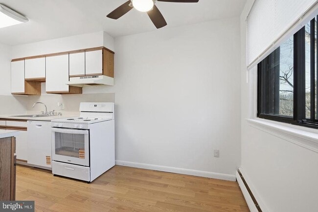 Photo - 201 Philadelphia Pike Unit 326