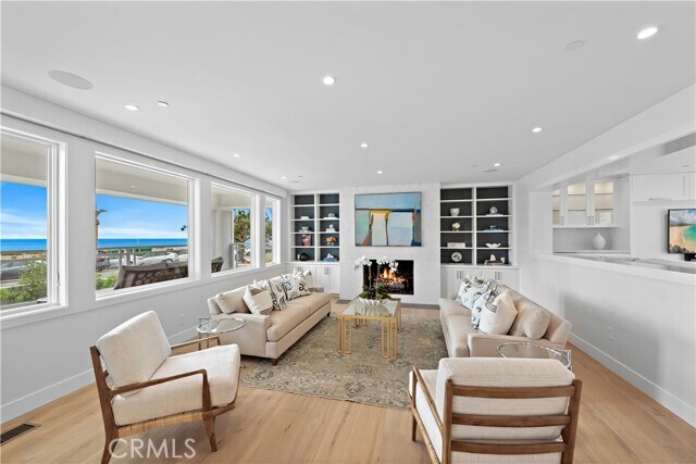 Photo - 450 Cliff Dr