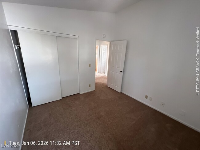 Photo - 6445 Hartwood Rd