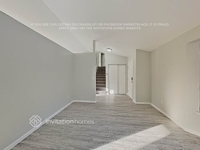 Photo - 17127 115th Ave E