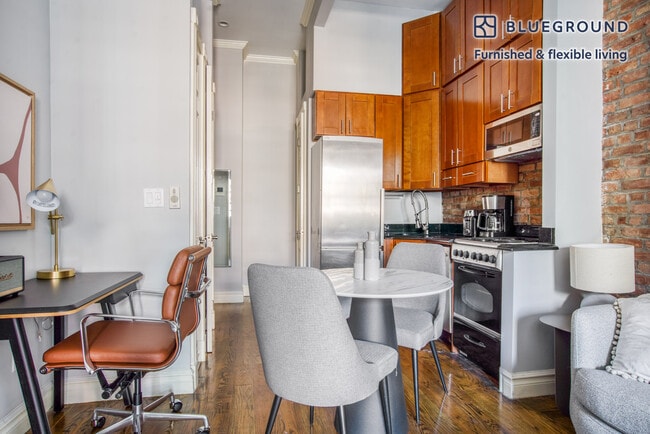 234 E 14th St Unidad SI FL3-ID887