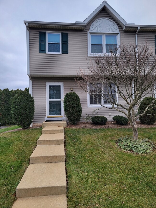 Photo - 2911 Harbor Dr