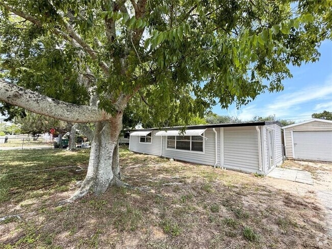 Building Photo - 3418 Brockett Rd Rental