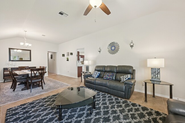 Photo - 2222 Mountain Quail Wy