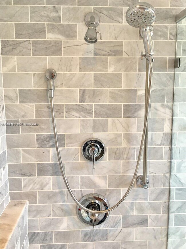 Photo - 618 Euclid Ave Unidad 404