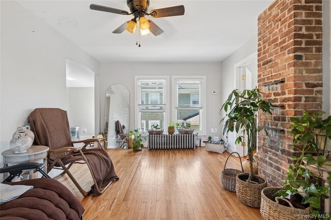 Photo - 11 Park Ave Unit 2A