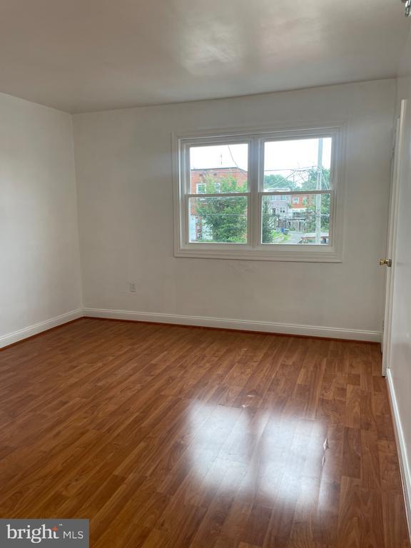 Photo - 2206 15th St NE