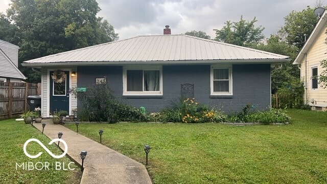 Photo - 245 E Plum St House