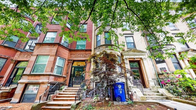 Photo - 1071 Beacon St Unit 6