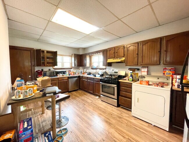 Photo - 28 Harbor View St Apartments Unit 3