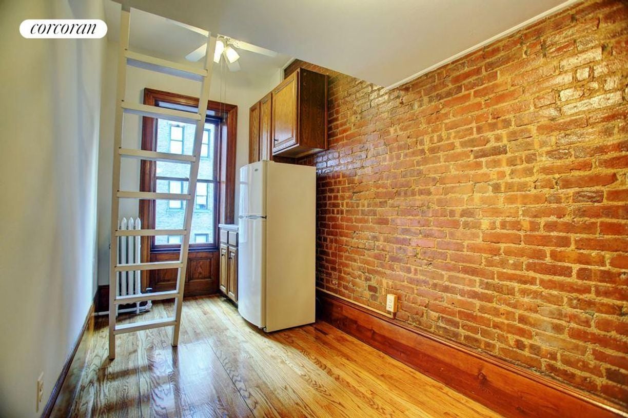 Photo - 104 W 80th St Apartment