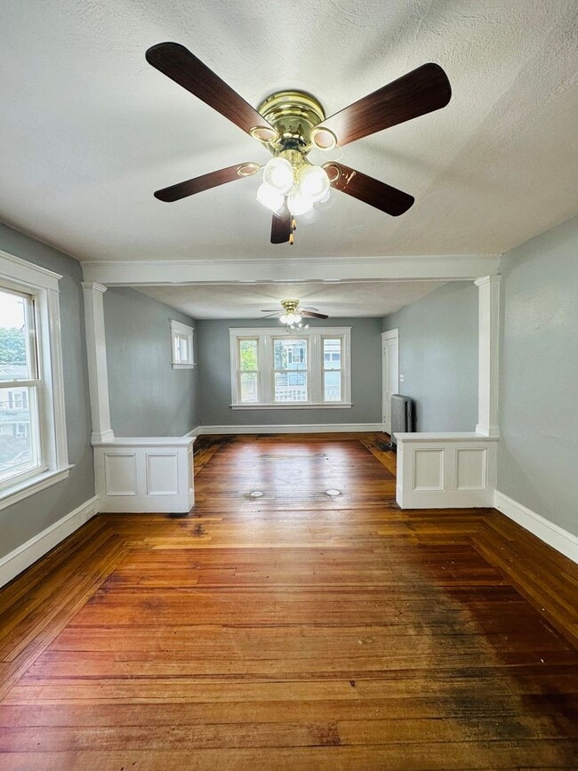 Photo - 311 Ward St Unidad 2