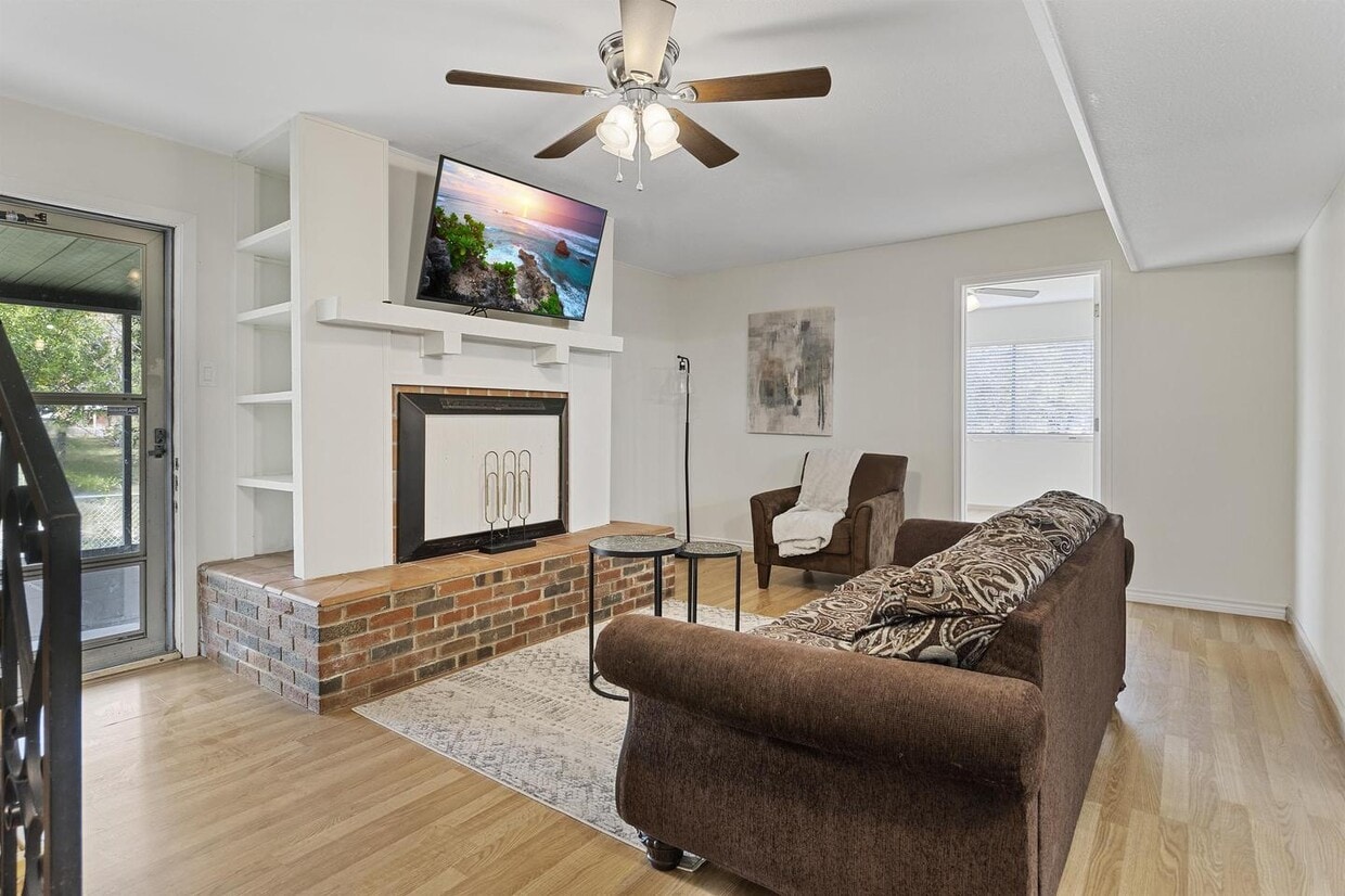 Photo - 8407 Deer Haven Dr