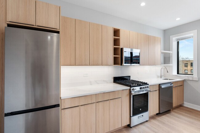 Photo - 1546 W Jonquil Terrace Unit 305