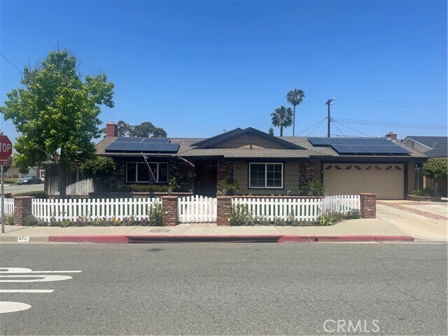 Photo - 972 Coronado Dr House