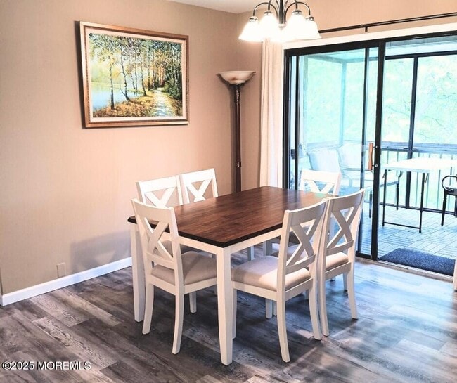 Photo - 54 Amberly Dr