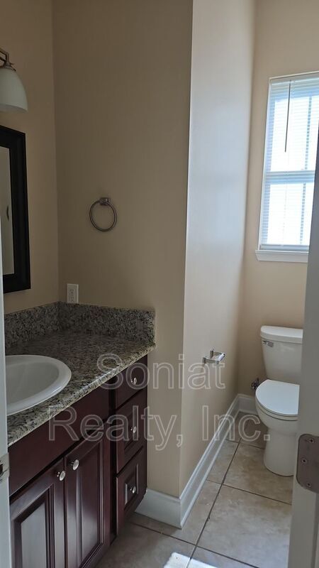 Photo - 4223 N Johnson St