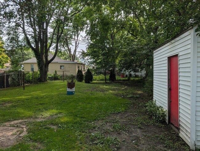 1008 N Mckinley Ave