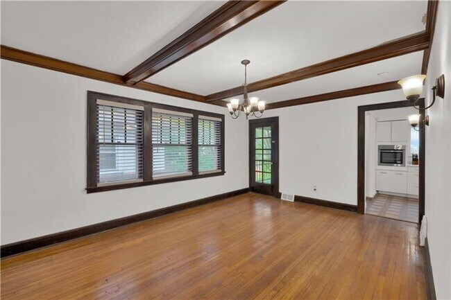 Photo - 3409 Portola Ave Unit 2