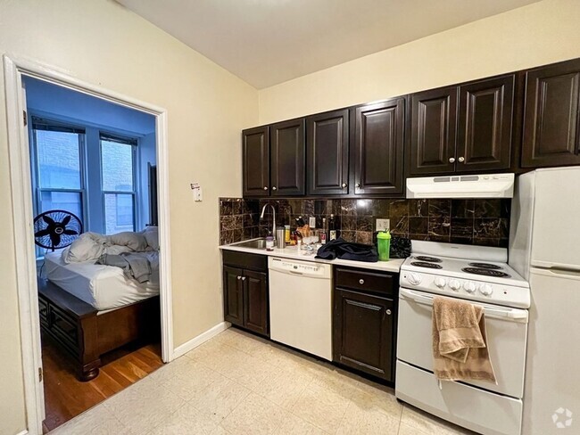 Building Photo - Updated 1 bedroom in Back Bay Rental