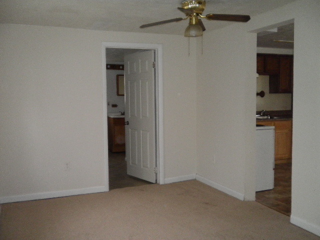 Photo - 1715 Hall Ave