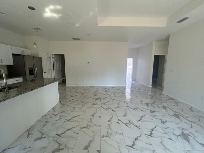 Photo - SPACIOUS 4 BEDROOM- 2 BATHROOM RETREAT IN BEAUTIFUL LAKE PLACID