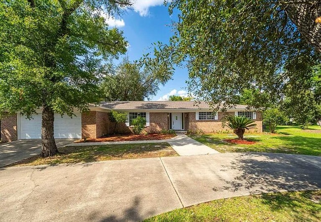 Photo - 7541 Coleridge Rd