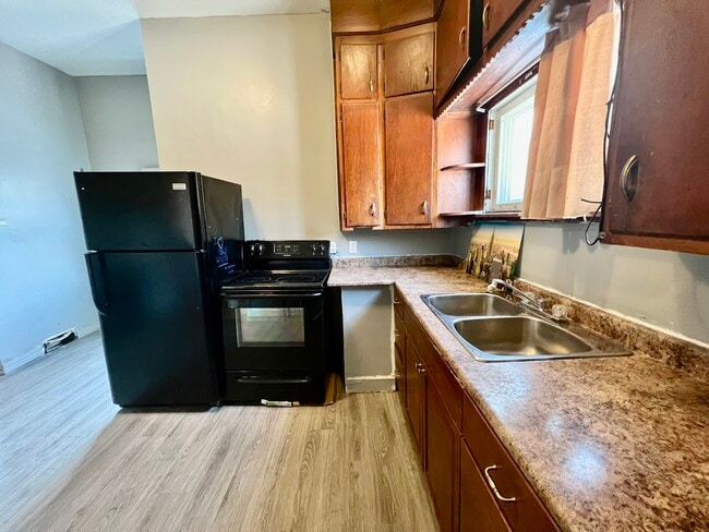 Photo - 87 King St E Unité 2