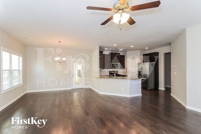 Photo - 4930 Whisper Creek Ct