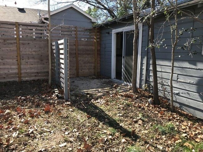 Photo - 1026 Ellingson Ln Unit B