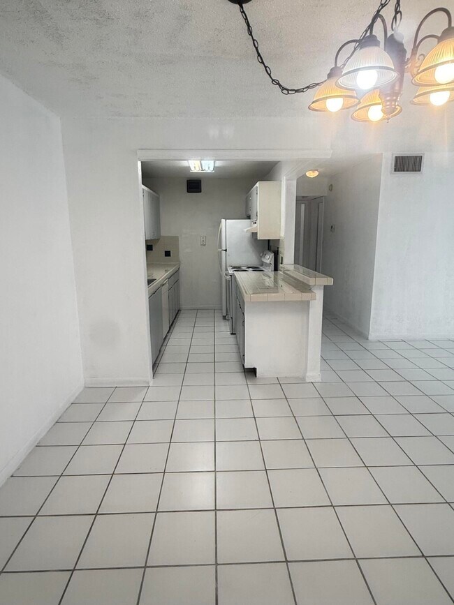 Photo - 11607 NW 29th St Unit B1