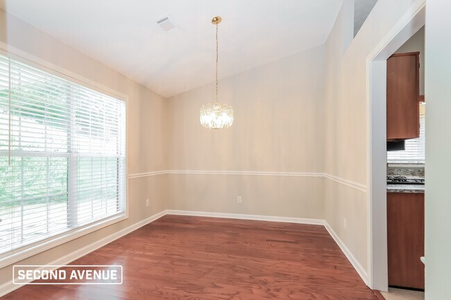 Photo - 3703 Windy Hill Dr SE