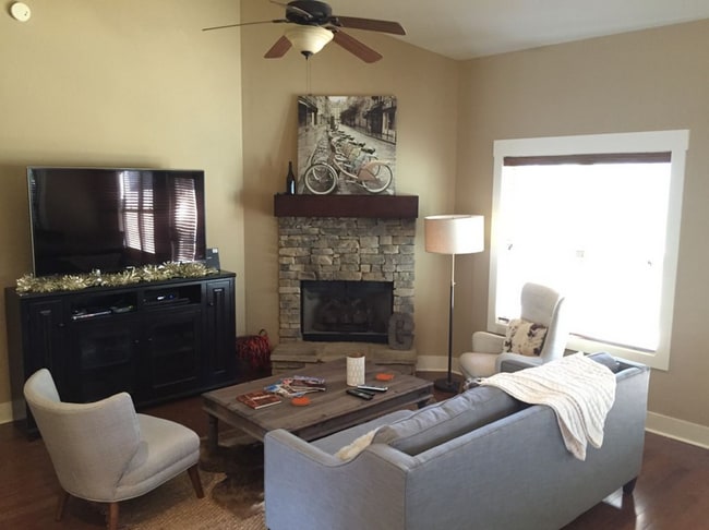 433 Breckenridge Ct