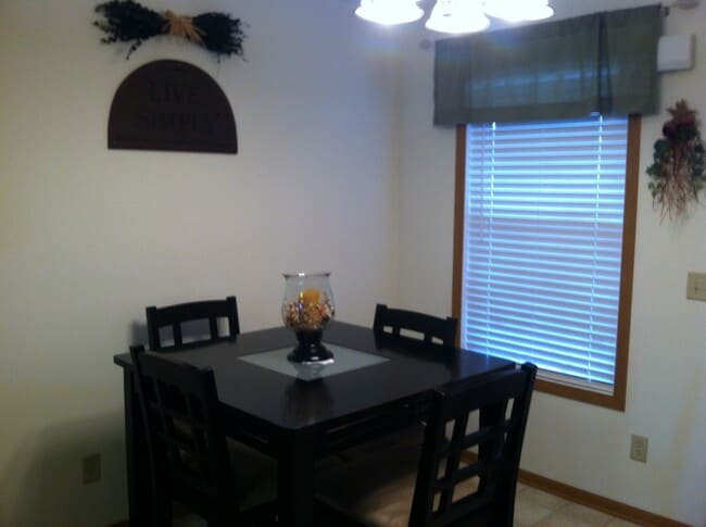 Building Photo - 758 Coe Rd Unit 764 Coe Rd.