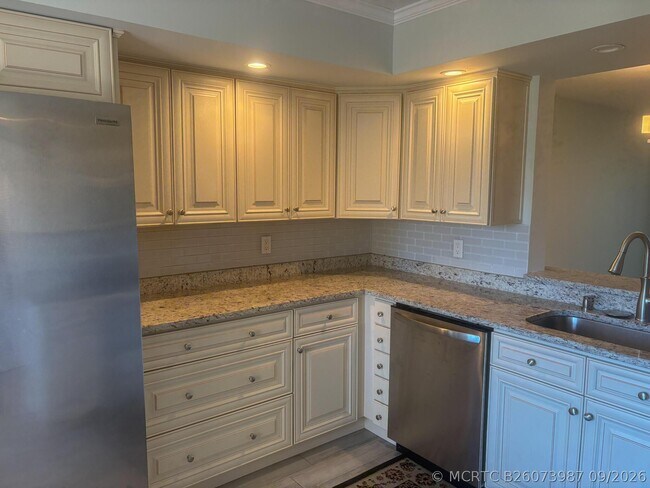 6515 Kensington Ln Unit 304