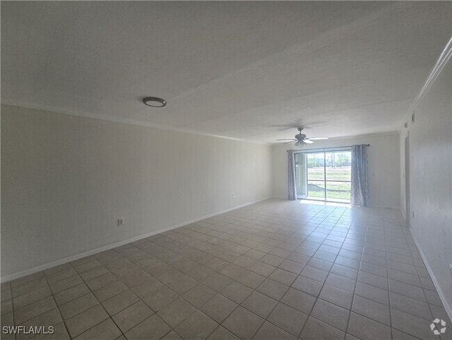 Building Photo - 4815 Triton Ct E Unit 8 Rental