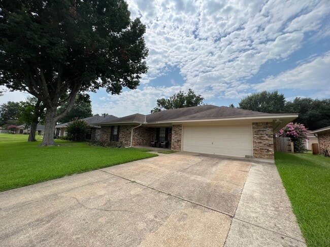 Photo - Close to Barksdale Air Force Base...