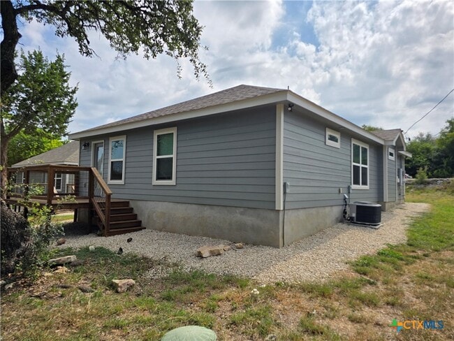 Photo - 891 Roadrunner Spur