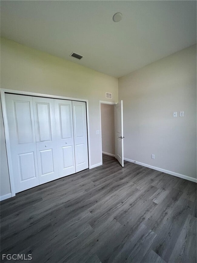 Photo - 1088 Saturn Ct